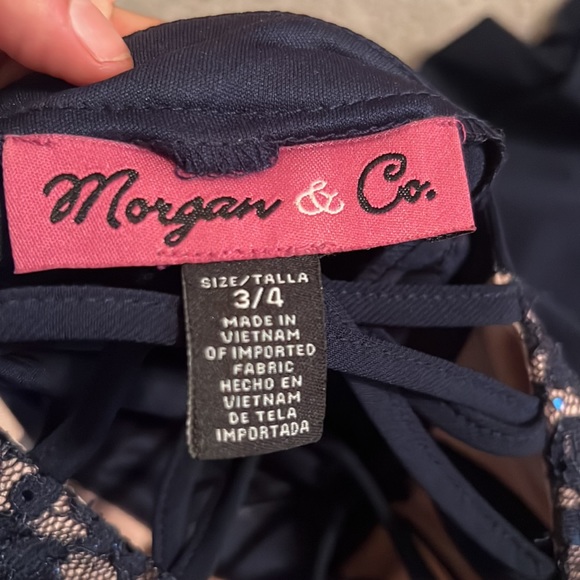 Dress - Picture 4 of 4